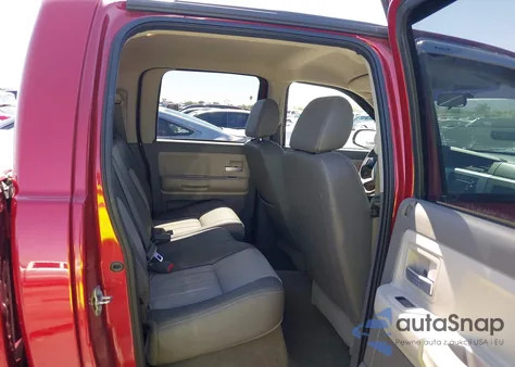 2008 Dodge Dakota Laramie z USA, uszkodzony, nr VIN 1D7HE58N38S519020